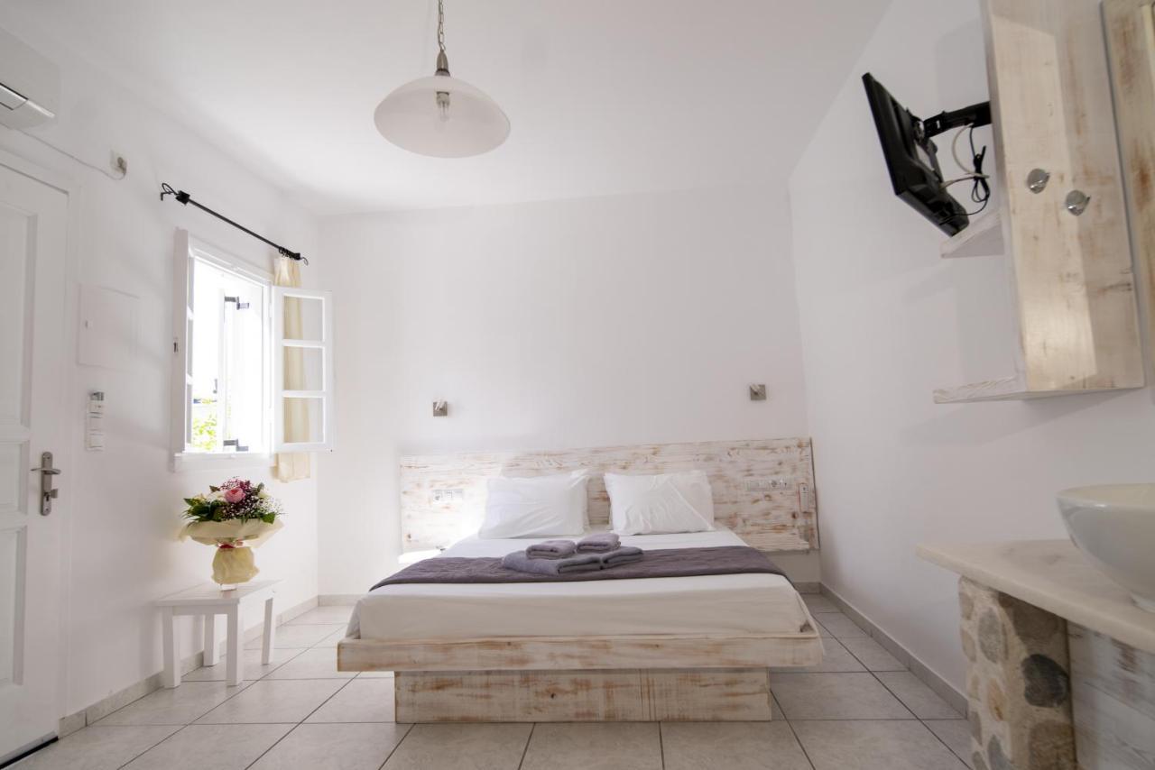 Porto Naoussa (Adults Only) Hotel Kültér fotó
