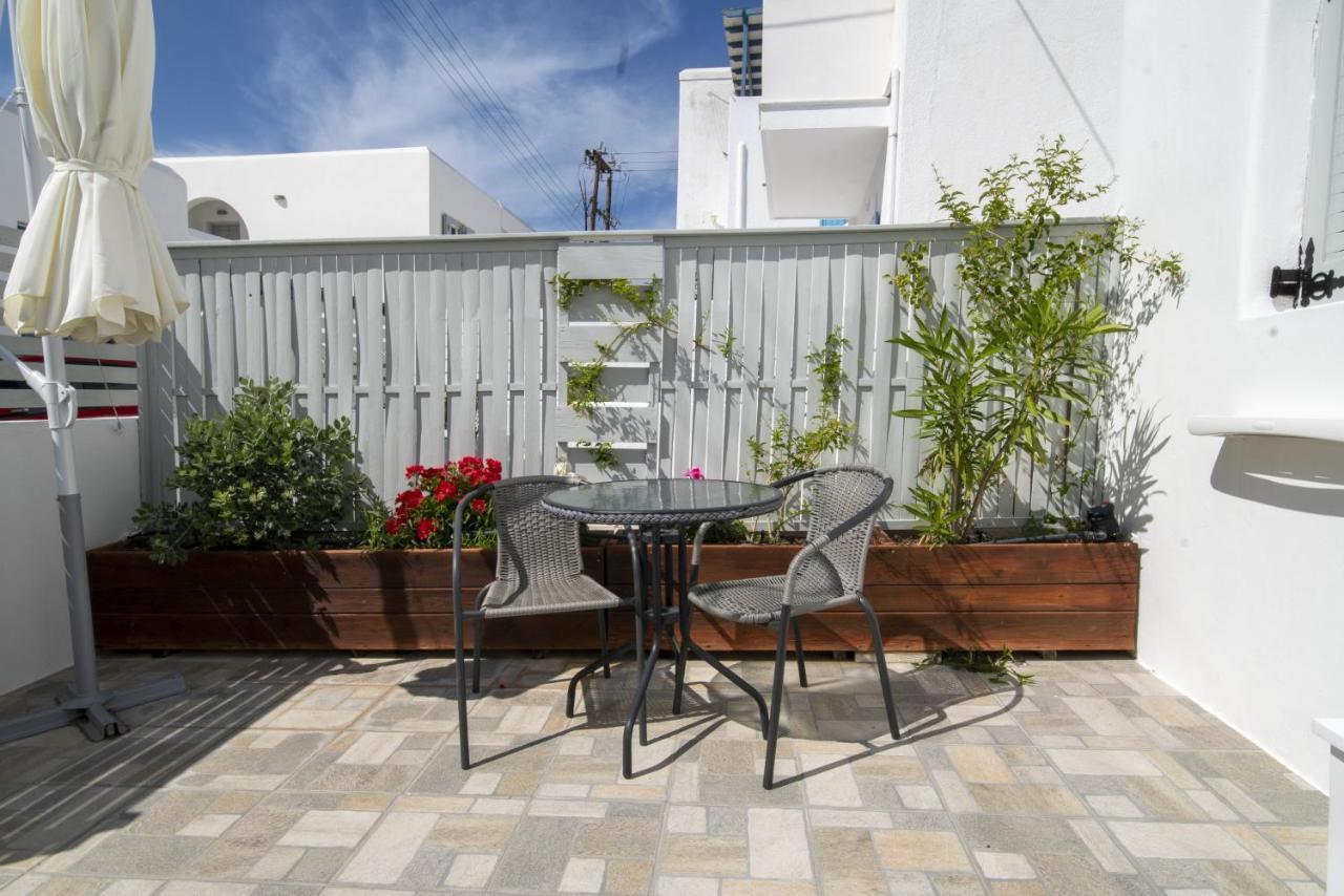 Porto Naoussa (Adults Only) Hotel Kültér fotó